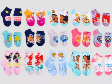 Kid’s 15 Days of Socks Advent Calendars only $15 at Target!