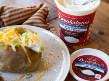 Breakstone’s Sour Cream or Cottage Cheese Just $1 At Publix