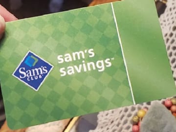 Sam’s Club: Pay Just $20 for a Sam’s Club Membership + Free Rotisserie Chicken & Cupcakes