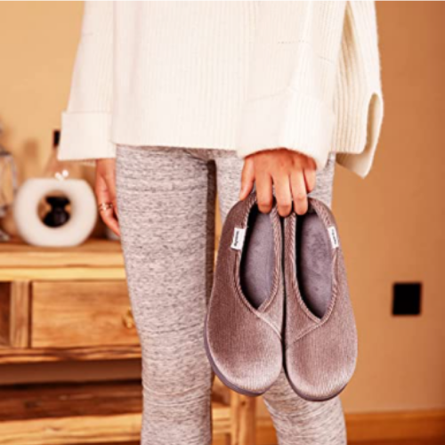 Women’s Cozy Memory Foam Slippers $8.50 After Code (Reg. $16.99) – FAB Ratings! 1,700+ 4.3/5 Stars!