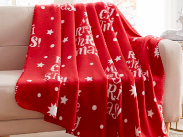 Holiday Printed Fleece Throws