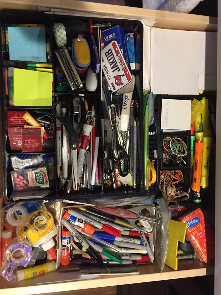 oganizing junk drawer