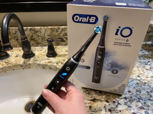 Oral-B iO Series 6 Toothbrush $99 (reg. $149)