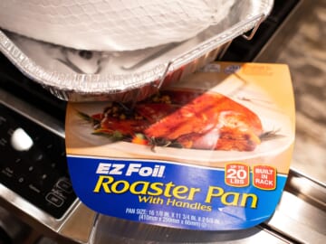 EZ Foil Roaster Pan Just $1.39 At Publix