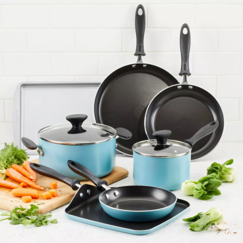 Target Black Friday! Farberware 19pc Aluminum Nonstick Cookware Set $49.99 (Reg. $109.99)