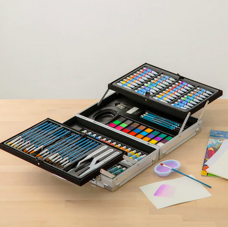 126-Piece Painting Art Set by Artist