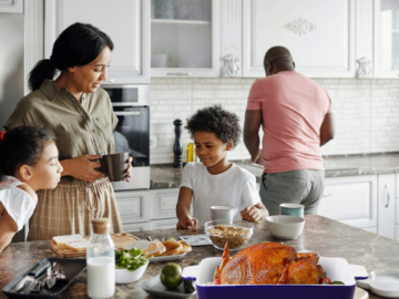 7-Piece Baking Dish Set $29.99 After Code (Reg. $59.99) + Free Shipping | $4.28 each! – FAB Ratings!