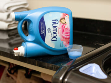 Downy Fabric Softener HUGE Bottle Just $9.99 At Publix - Save $5 on I Heart Publix