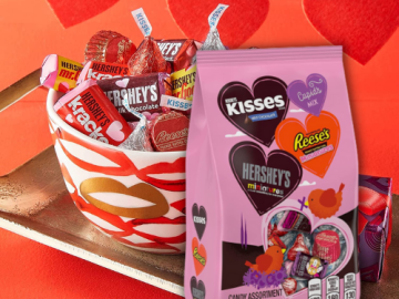 HERSHEY’S and REESE’S Cupid’s Mix Chocolate Assortment Candy $8.99 (Reg. $14.67)