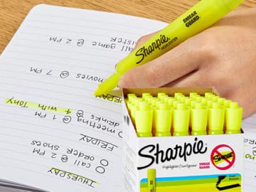 36-Pack Sharpie Chisel Tip Fluorescent Yellow Highlighters $8.99 (Reg. $32.64) – Smear Resistant | Just 25¢ Each!