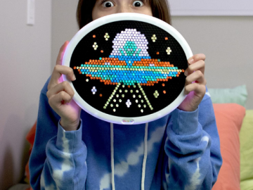 Lite Brite Oval High Definition Light Up Toy $13.97 (Reg. $19.99) – FAB Ratings!