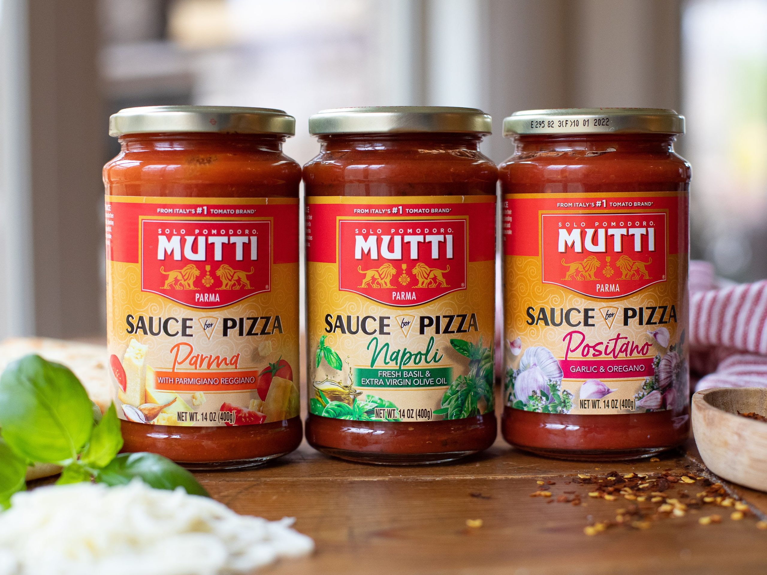 Mutti® Sauces for Pizza Are Perfect For ANY Homemade Pizza Creation - Save At Publix Right Now on I Heart Publix