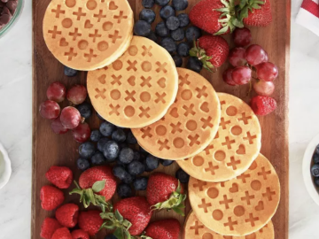 Dash Mini XOXO Waffle Maker for $9.99! (Perfect for Valentine’s Day Breakfast)