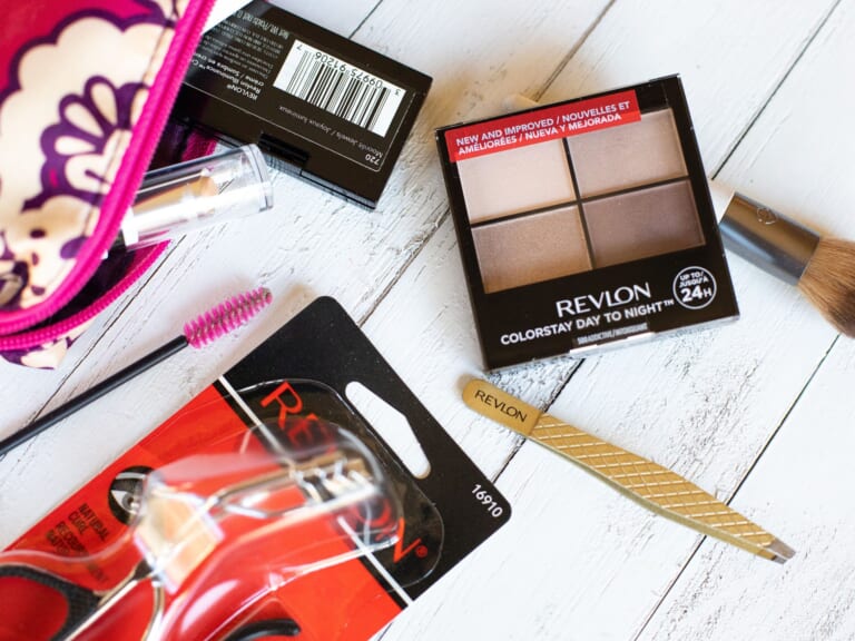 Revlon Eye Shadow As Low As $3.99 At Publix (Regular Price $7.99)