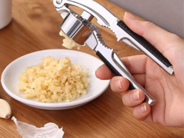 2 in 1 Professional Zinc Alloy Garlic Mincer and Press $9.49 (Reg. $20)