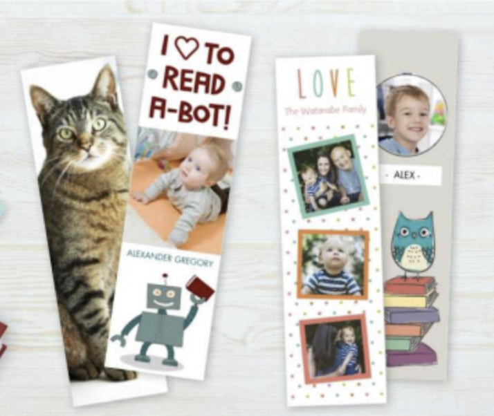 Walgreens: Free custom bookmarks with free in-store pickup!