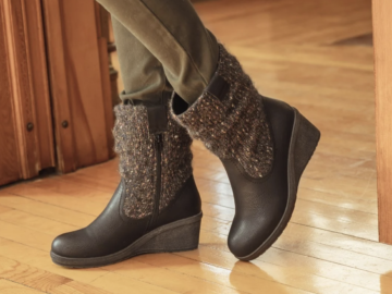 *HOT* Muk Luks Women’s Palmer Boots for just $12.99 shipped! (Reg. $120)