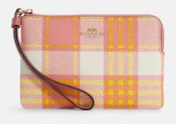 wristlet