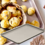 Cuisinart Chef’s Classic Nonstick 15-inch Baking Sheet $8.93 (Reg. $16)