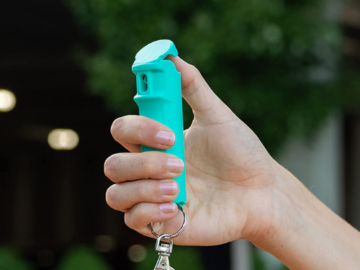 Pepper Gel with Finger Grip & Snap Clip, 12-Foot Range $4.99 (Reg. $12) – LOWEST PRICE! FAB Ratings! 2K+ 4.8/5 Stars! | Supports RAINN