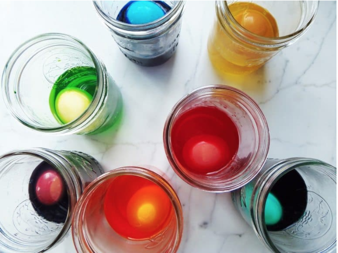 dye eggs without a kit