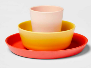 Pillowfort Plastic Kids Plastic Dinnerware Pieces