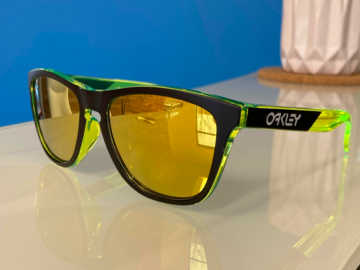 Oakley Frogskins Crystalline Collection (A) Sunglasses