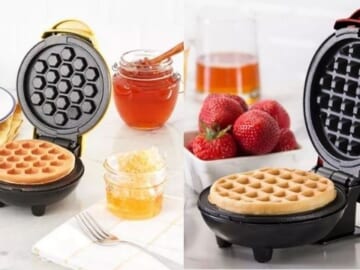 mini waffle maker