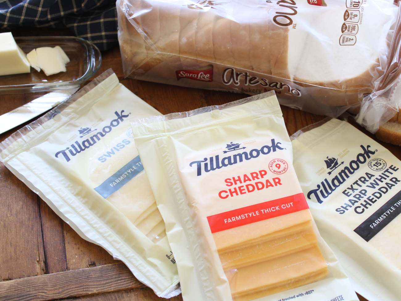 Upgrade Your Grilled Cheese & Grab Savings On Tillamook Cheese At Publix on I Heart Publix