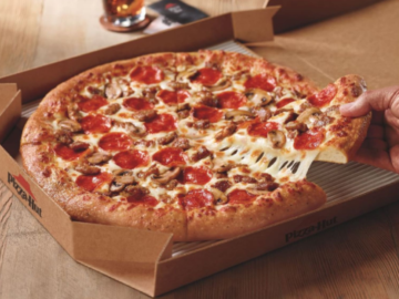 Kids Can Score Free Personal Size Pizzas at Pizza Hut This Summer!