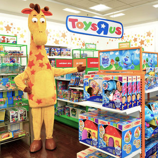 Toys’R’Us Returns to Macy’s Stores This Holiday Season