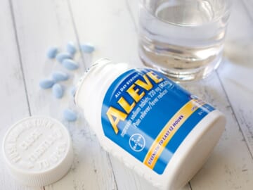 New Aleve Coupon Makes Big Bottles As Low As $4.99 At Publix (Regular Price $10.99)