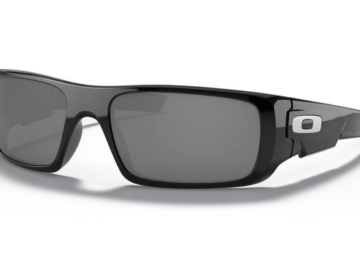 Oakley Men’s Crankshaft Sunglasses for just $49.99 shipped (Reg. $91)!