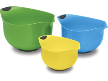 3-Piece Set Cuisinart BPA-Free Multicolored Mixing Bowls $12.49 (Reg. $17.81) – FAB Ratings! Different sizes, $4.16/Bowl