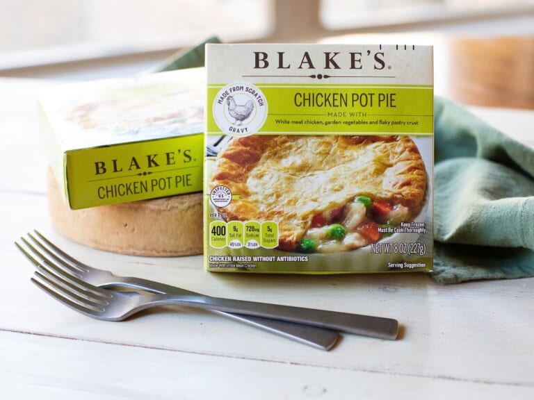 Grab Your Favorite Blake’s Pot Pie For Just $2.50 At Publix