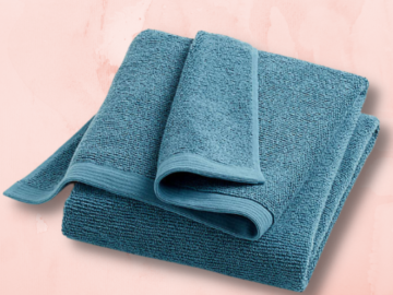 Antimicrobial Organic Cotton Bath Towel (Teal) $7.97 (Reg. $39.95)