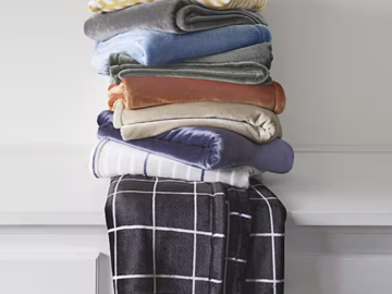 FREE Velvet Plush Solid Throw Blanket at JCPenney after cash back!