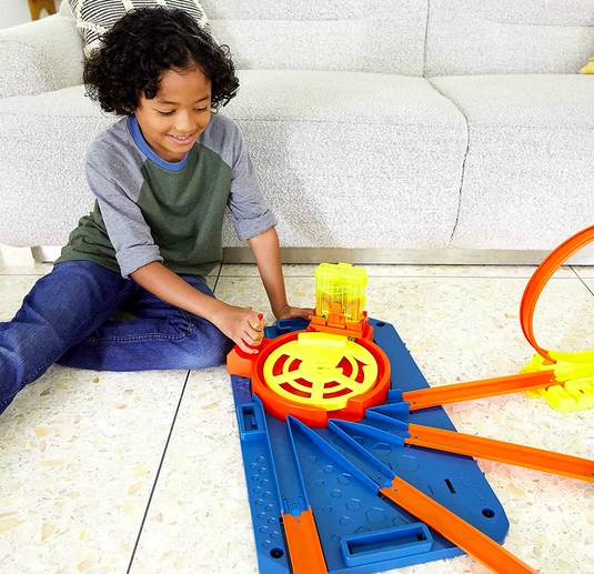 Hot Wheels Track Builder Unlimited Rapid Launch Builder Box only $20.99 shipped (Reg. $59!)