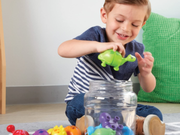 Amazon Cyber Deal! 18-Count Learning Resources Snap-n-Learn Matching Dinos $14.69 (Reg. $21.99) – 82¢/dino!