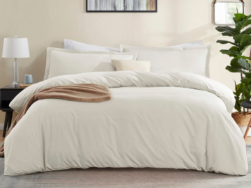 Today Only! 3-Piece Set Off White Duvet Cover Queen Size $23.99 (Reg. $39.99)