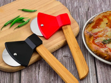 Novelty Axe Pizza Cutter only $11.99 shipped!