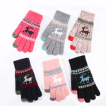 Christmas Winter Touch Screen Gloves only $8.99 shipped!