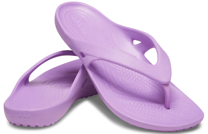 *HOT* Crocs Filp Flops only $9.37, plus more!