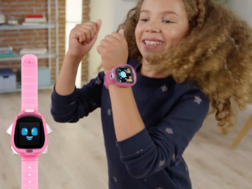 Little Tikes Tobi Robot Smartwatch with Built-In Camera $19.90 (Reg. $43.13) – Perfect Gift for Kids!