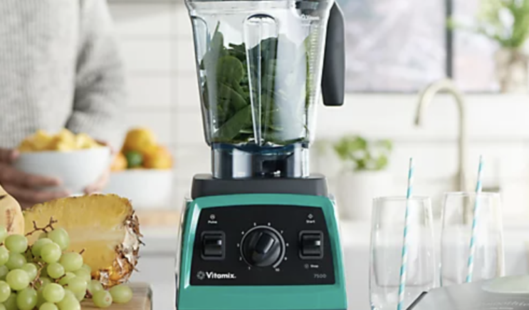 *HOT* Vitamix 7500 Variable Speed 13-in-1 Blender for just $284.98 shipped! (Reg. $500+!)