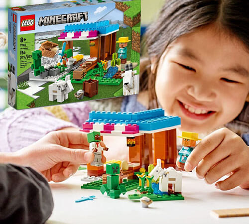 LEGO Minecraft The Bakery Building 157-Piece Set $16.99 (Reg. $25)