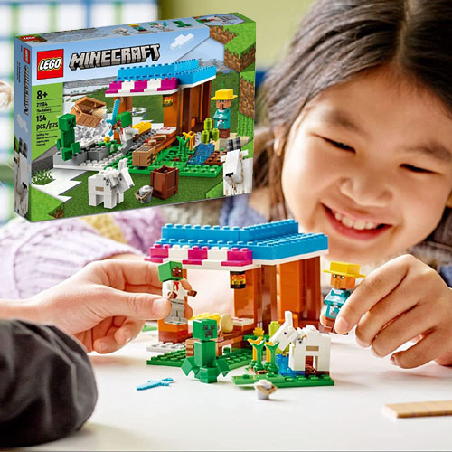 LEGO Minecraft The Bakery Building 157-Piece Set $16.99 (Reg. $25)