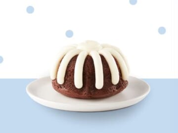 Nothing Bundt Cakes | FREE Oreo Bundlet