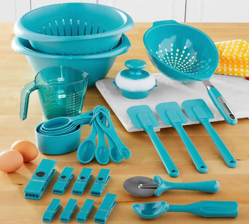 Mainstays Kitchen Tools and Gadget 28-Piece Set, Teal $8.88 (Reg. $10)