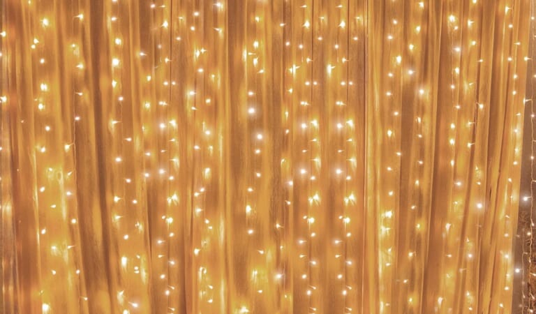 Window Curtain String Lights, 300-LED, Warm White $17.74 (Reg. $30) – 98.5K+ FAB Ratings! Indoor and Outdoor Use